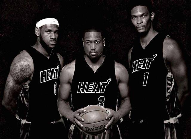 王晓龙：在西班牙踢球竞争很大，缺乏学习和社交能力会很困难（王晓龙：西班牙足坛竞争激烈，学习与社交能力不足将举步维艰）