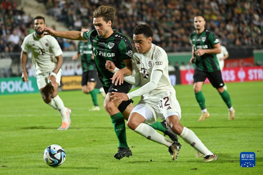 太紧张了！最后一球赵勇吓得都不敢直起腰来，赛后采访语无伦次