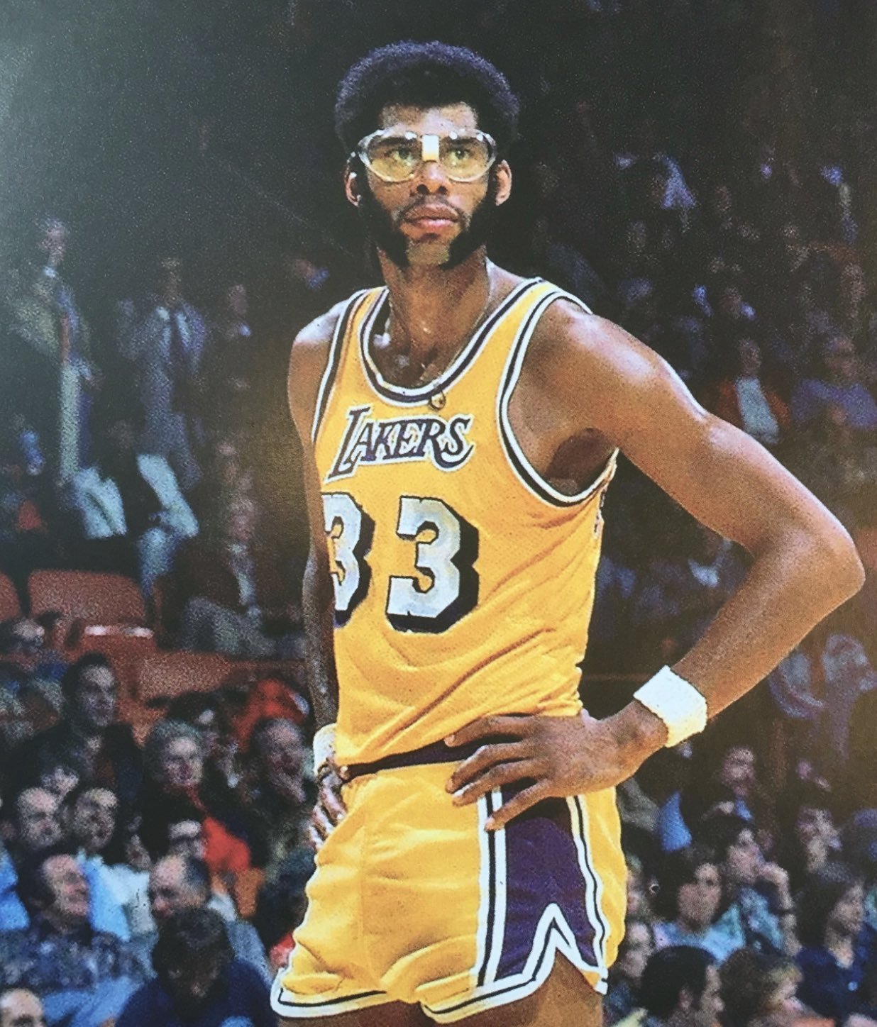 拉波尔塔：皇马代表权力，巴萨代表自由；队中大牌太多通常行不通（拉波尔塔：皇马象征权势，巴萨象征自由；堆砌大牌多半行不通）