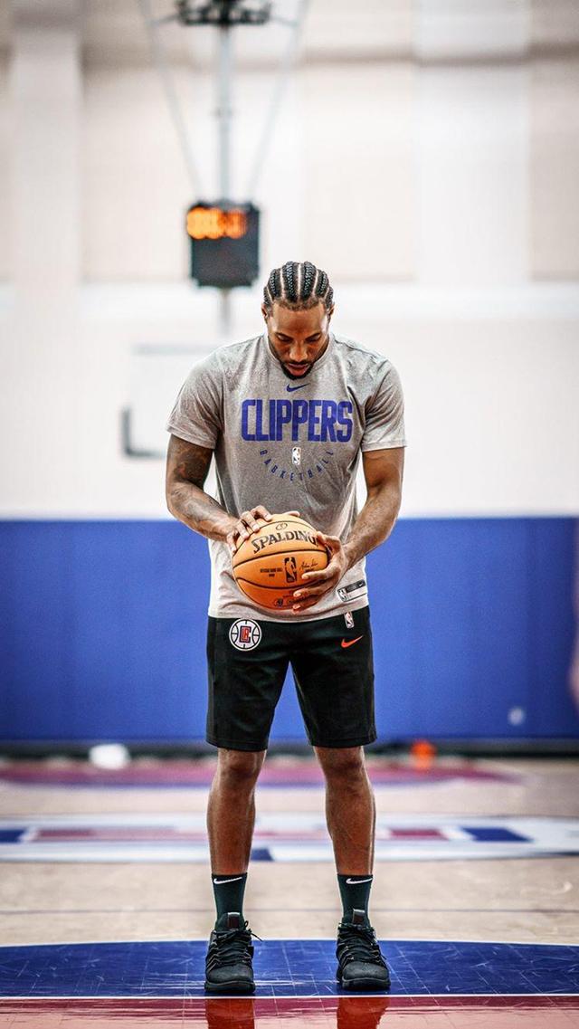 全市场：罗马和那不勒斯最近都询问了引进基耶萨的可能（全市场：罗马与那不勒斯近来已打听引进基耶萨的可行性）